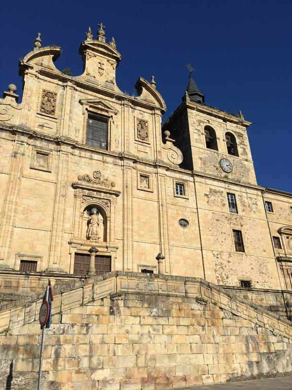 San Nicolas El Real Villafranca Del Bierzo Esterno foto